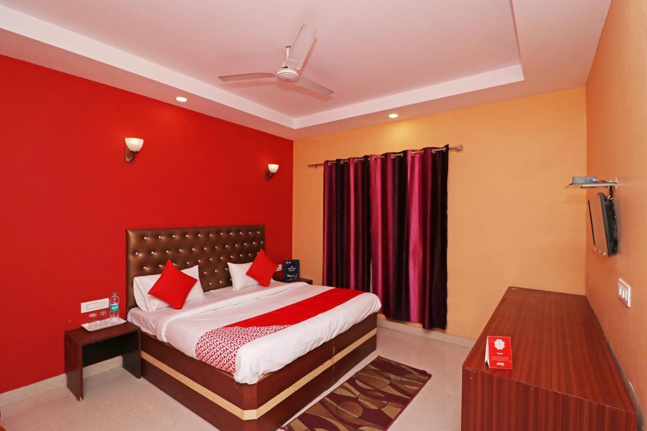 Oyo 14179 Panchvati Hotel Dehradun Esterno foto
