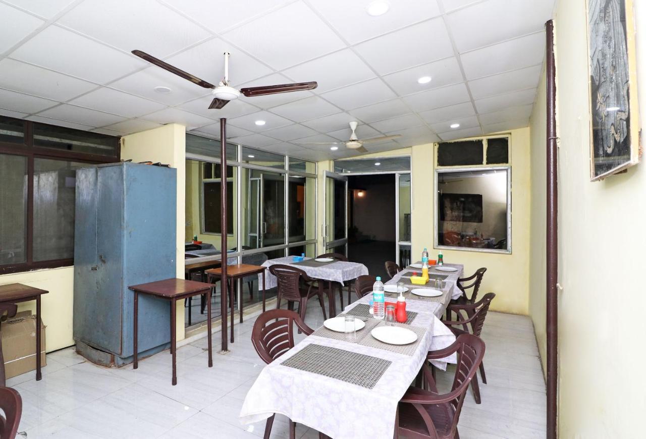 Oyo 14179 Panchvati Hotel Dehradun Esterno foto