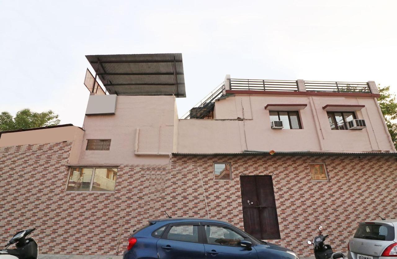 Oyo 14179 Panchvati Hotel Dehradun Esterno foto